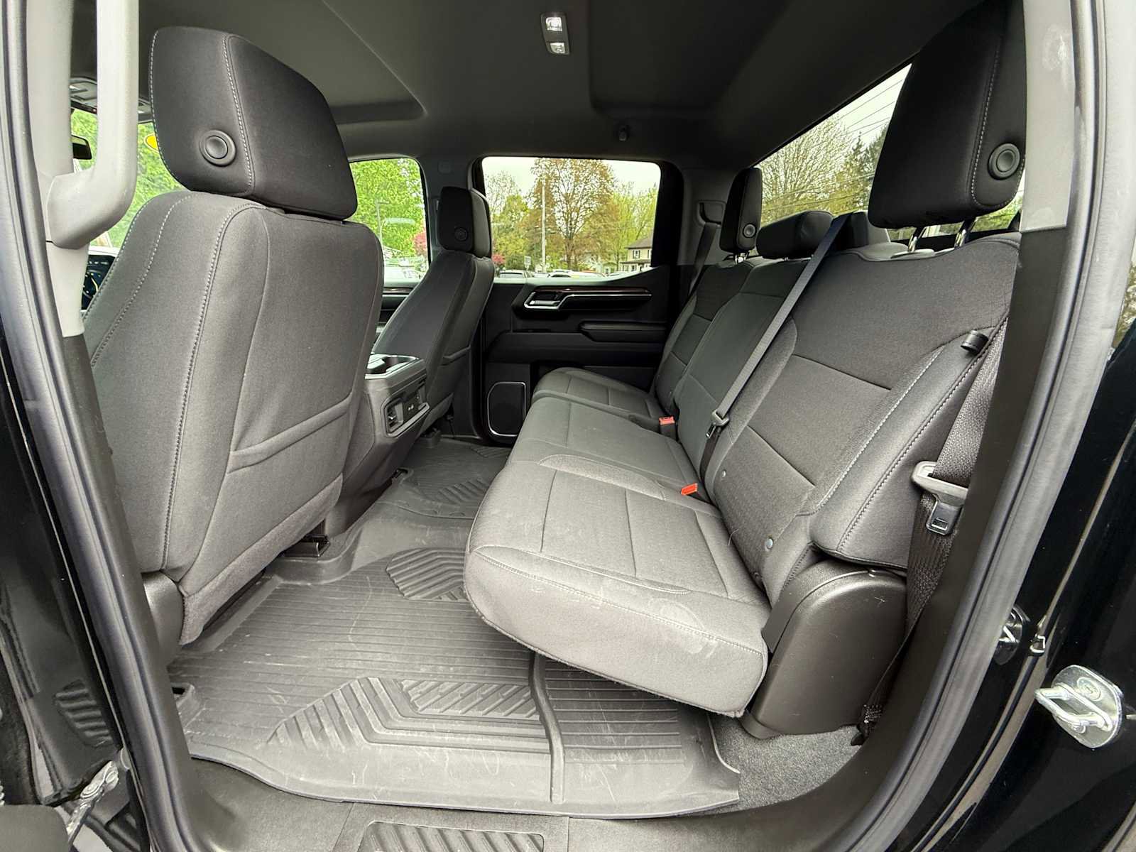 Used 2024 Chevrolet Silverado 1500 LT Trail Boss image 23