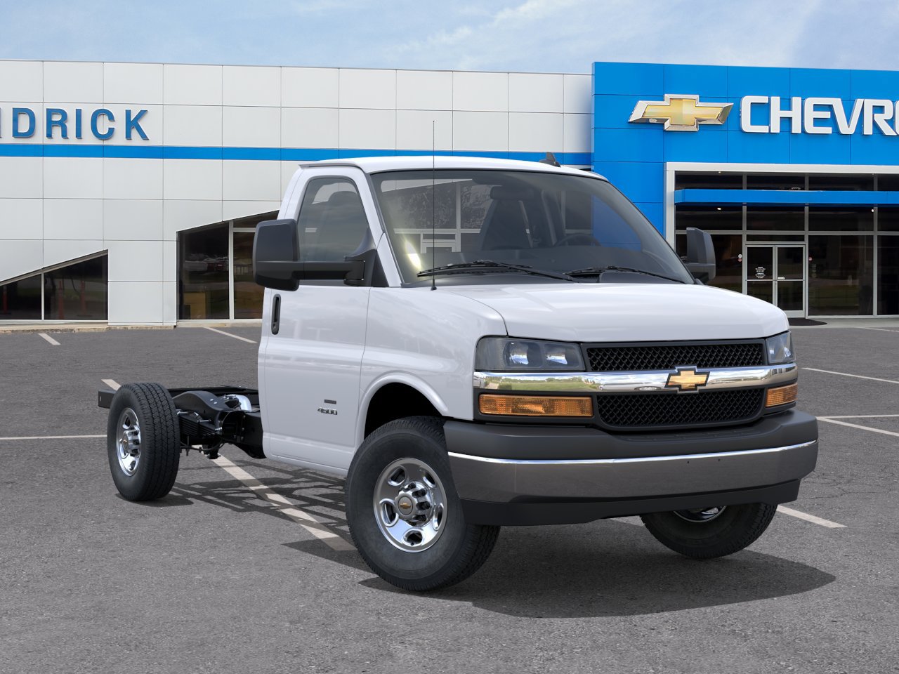 New 2026 Chevrolet Express 3500 w/ Power Convenience Package RWD image 9