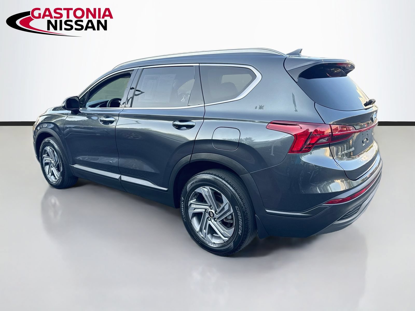 Used 2023 Hyundai Santa Fe SEL w/ Cargo Package FWD image 6