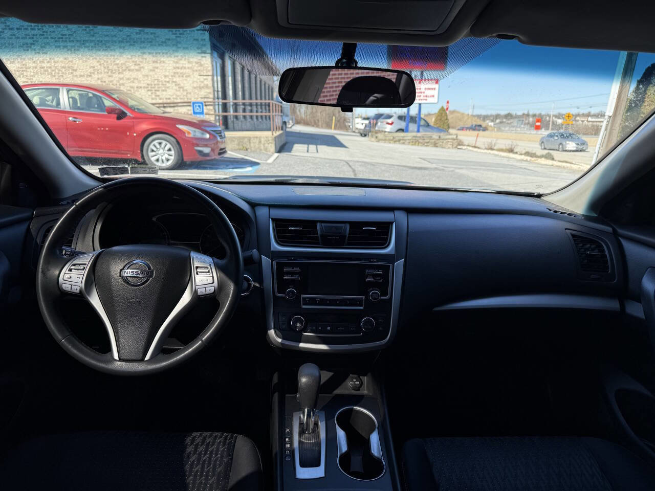 Used 2017 Nissan Altima 2.5 SV FWD image 21