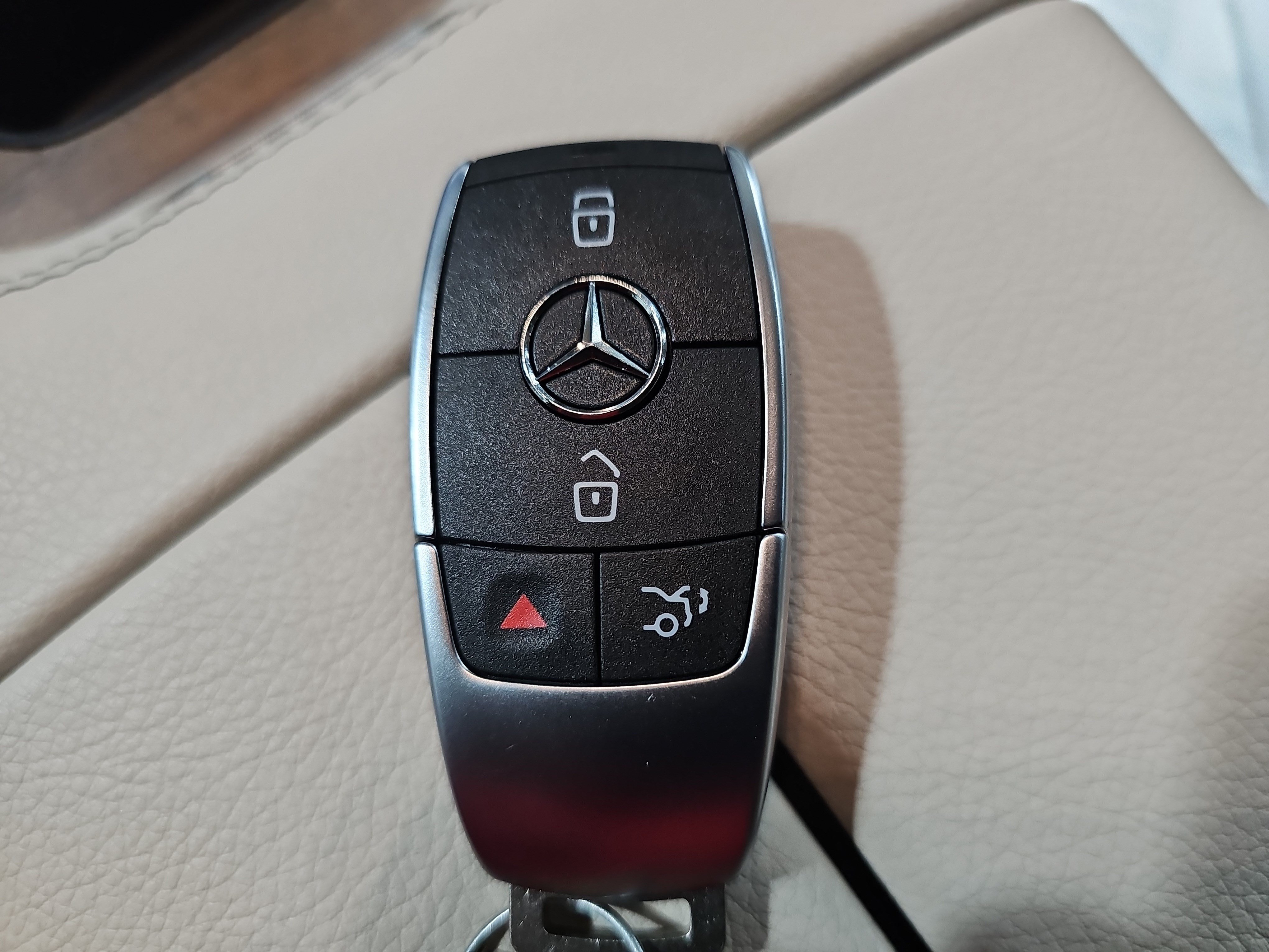 Used 2026 Mercedes-Benz GLE 450 4MATIC image 37