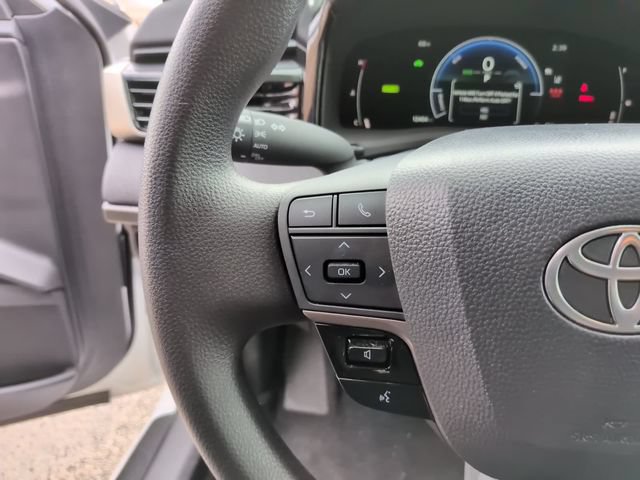 Certified 2026 Toyota Camry LE FWD image 17