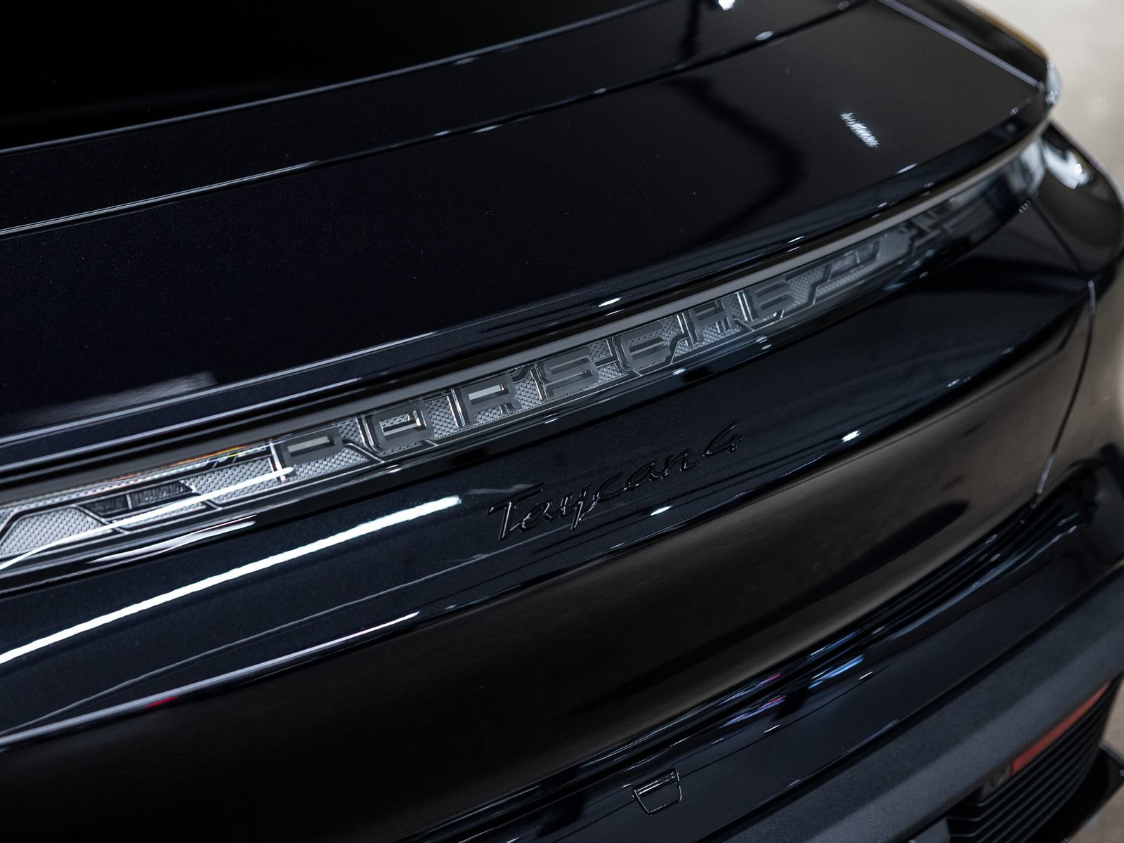 New 2026 Porsche Taycan AWD/4WD image 21