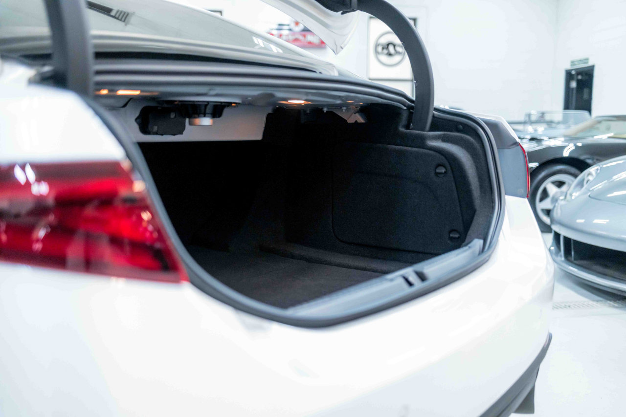 Used 2017 Alfa Romeo Giulia Quadrifoglio image 89