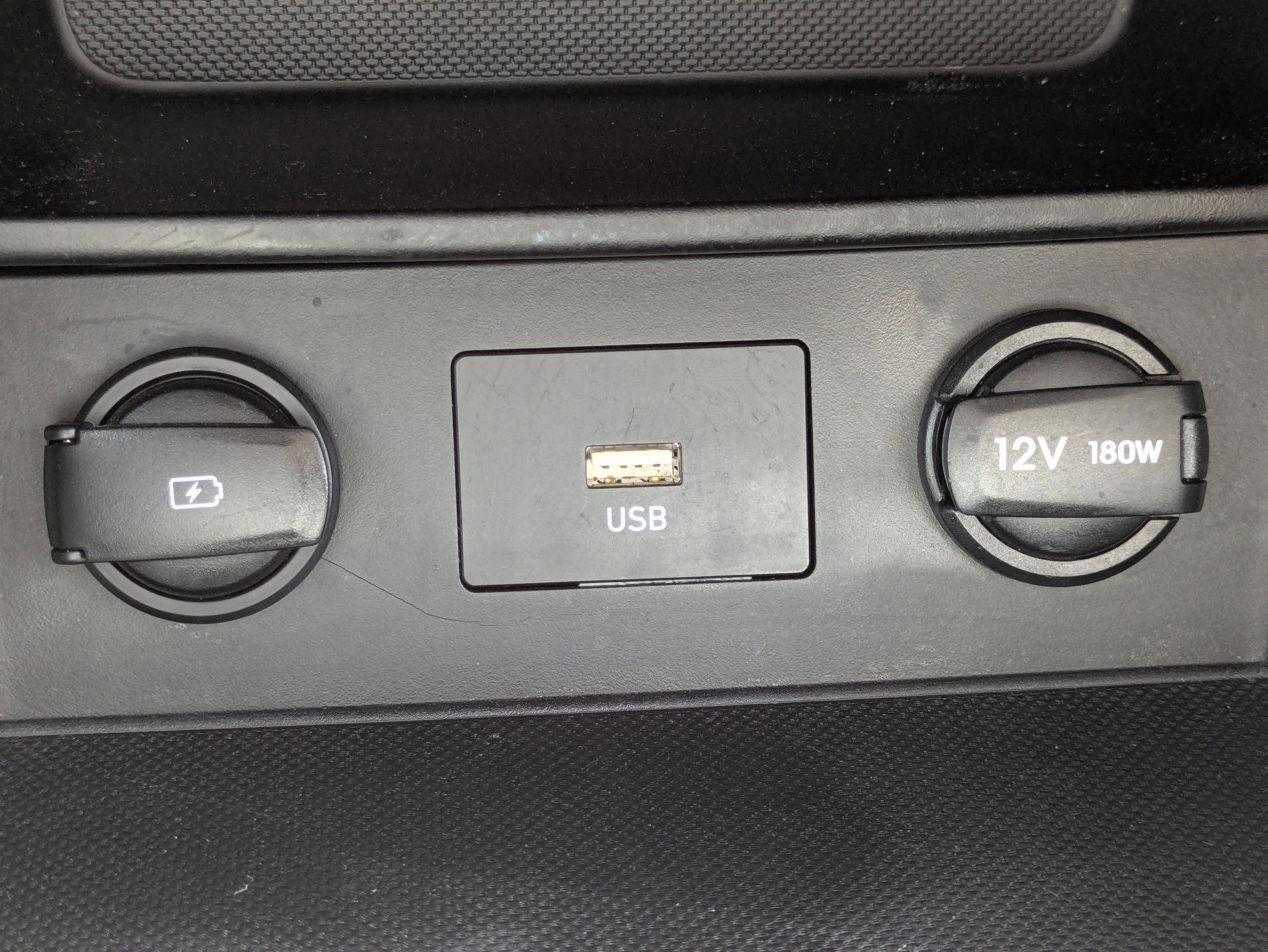 Used 2022 Hyundai Kona SEL image 16