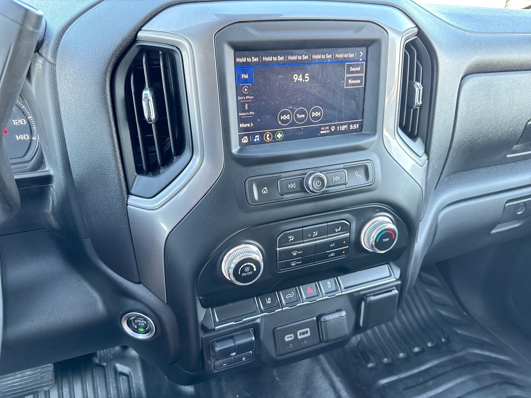 Used 2024 GMC Sierra 2500 Pro w/ Convenience Package AWD/4WD image 16