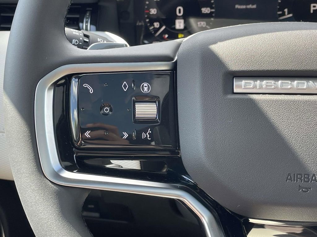 New 2026 Land Rover Discovery Sport Landmark image 37