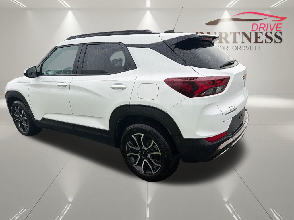 Certified 2023 Chevrolet TrailBlazer ACTIV FWD image 6