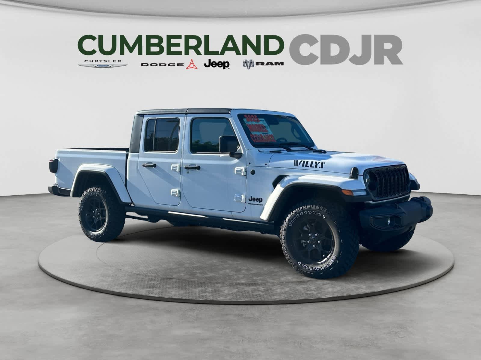 New 2025 Jeep Gladiator Sport AWD/4WD image 8