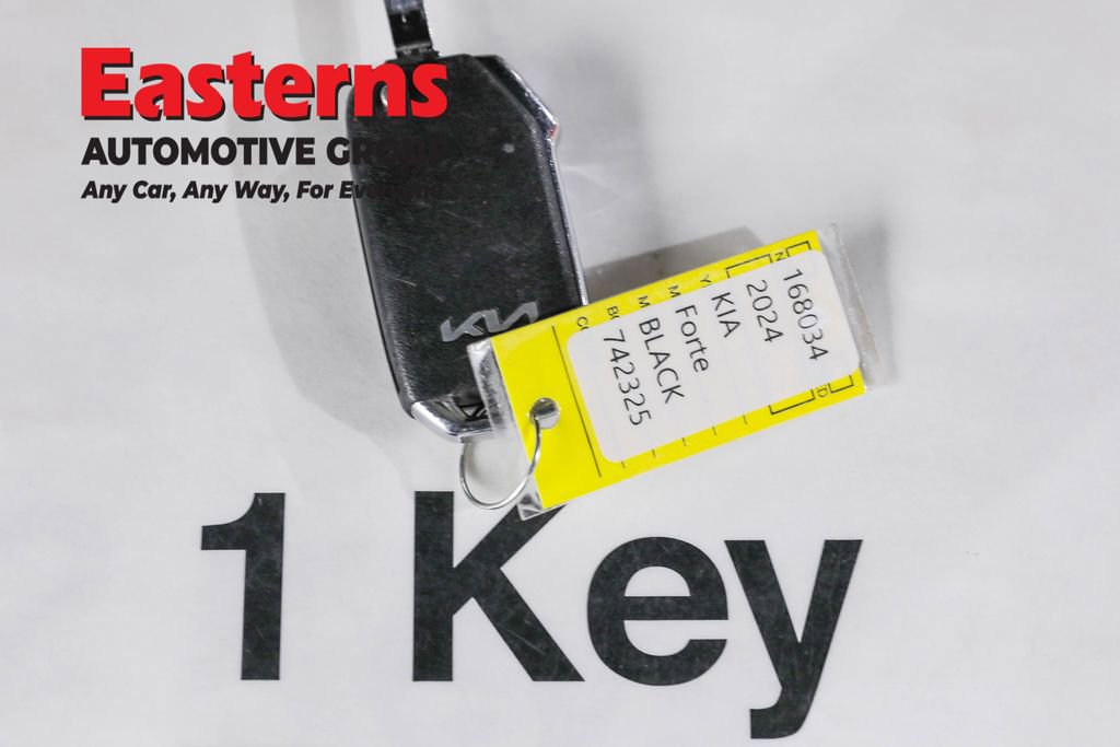 Used 2024 Kia Forte LXS image 25