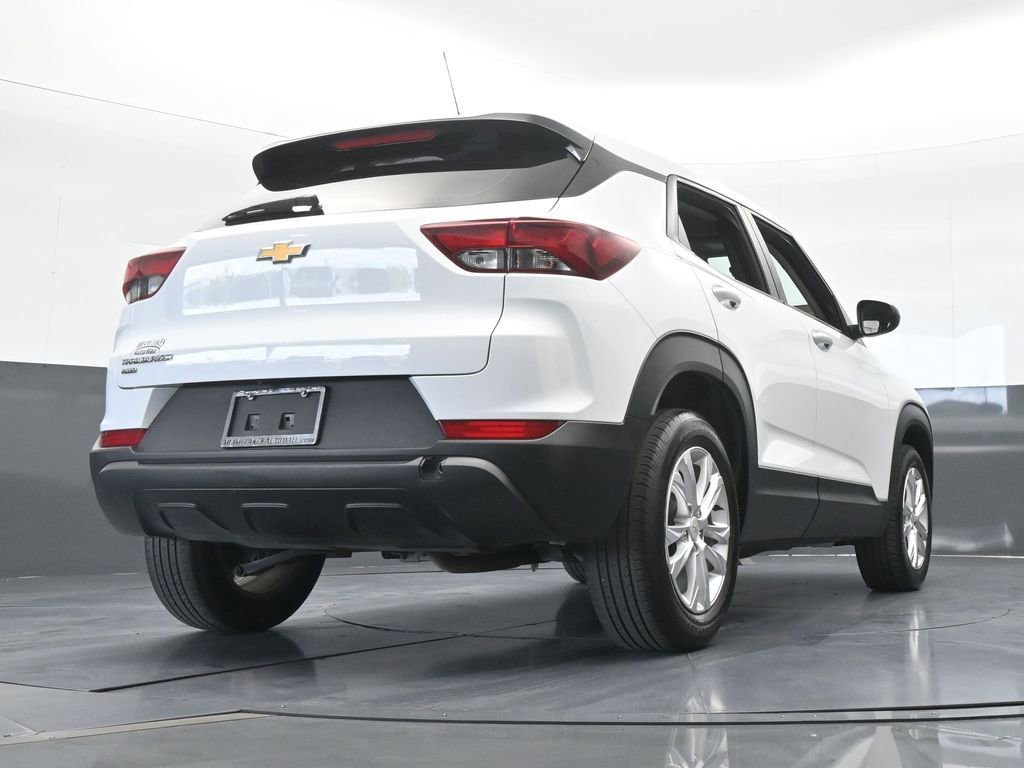 Used 2023 Chevrolet TrailBlazer LS AWD/4WD image 54