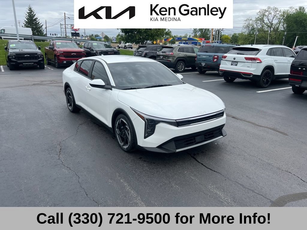 Certified 2025 Kia K4 EX FWD image 7