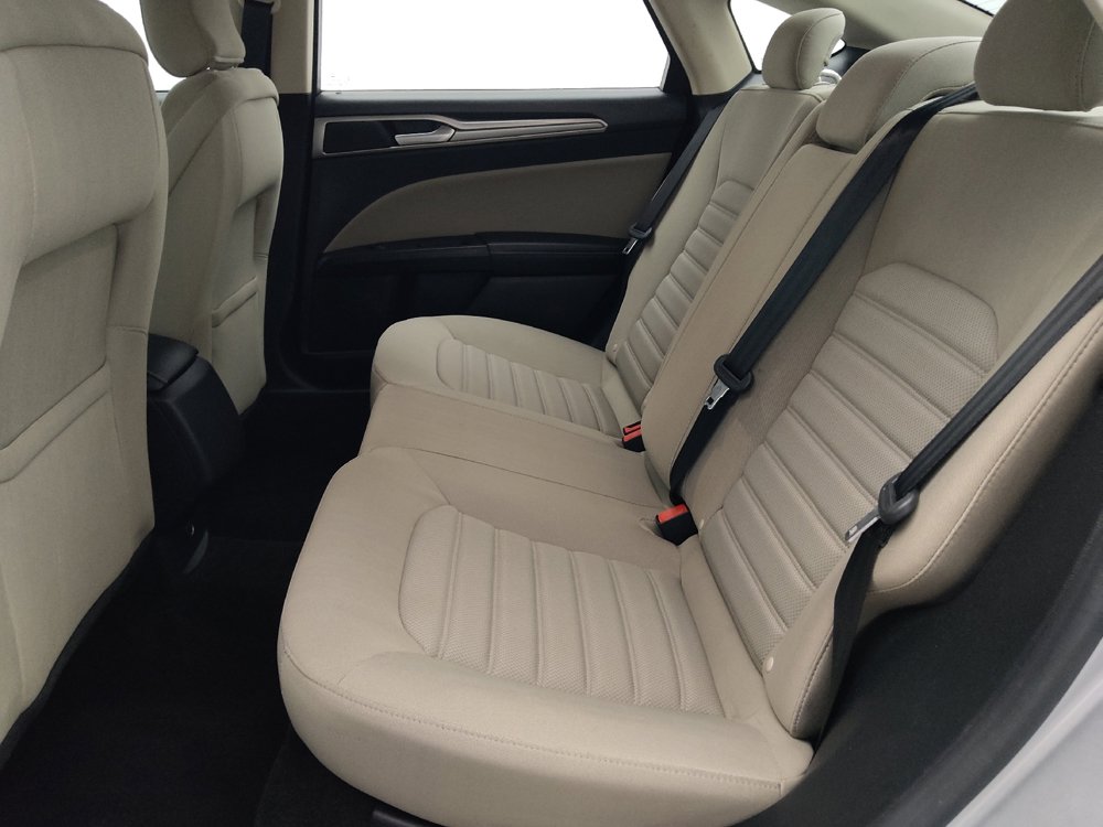 Used 2018 Ford Fusion S FWD image 18