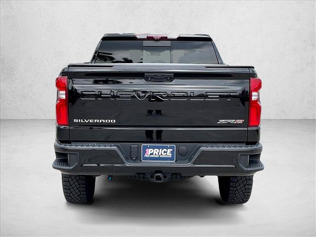 Used 2023 Chevrolet Silverado 1500 ZR2 w/ Technology Package AWD/4WD image 4