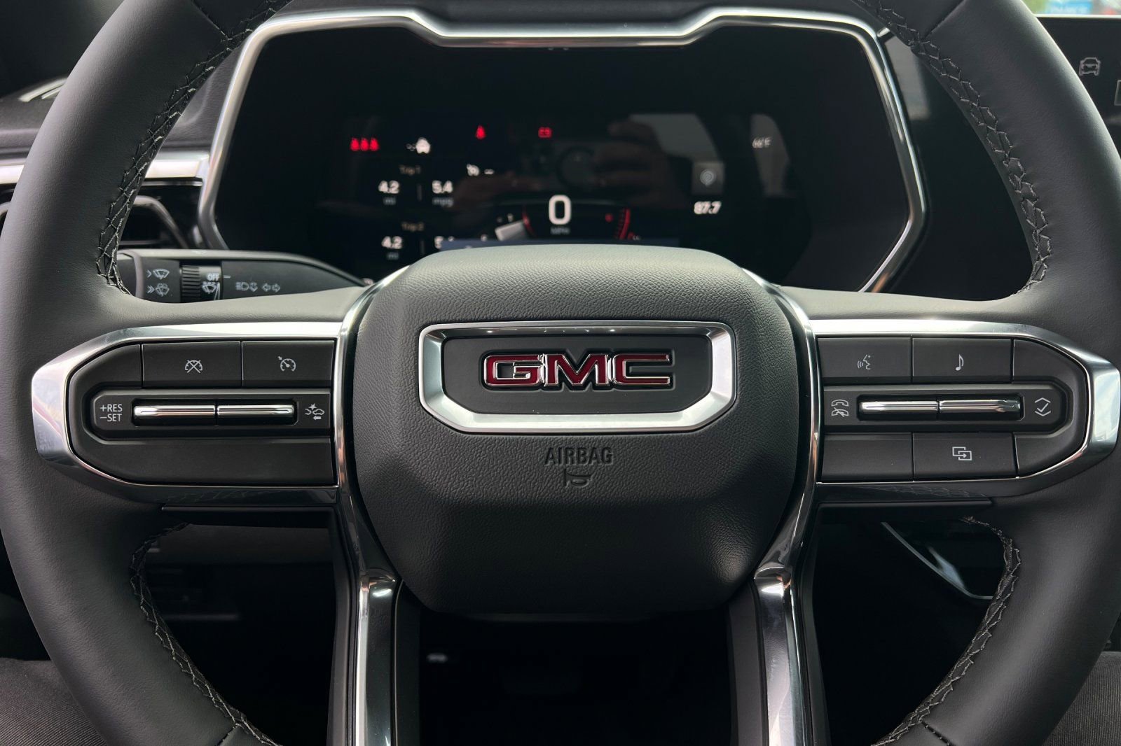 New 2026 GMC Canyon Elevation RWD image 22