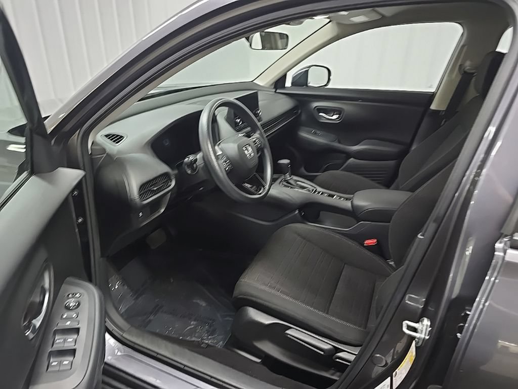 Used 2023 Honda HR-V LX image 30