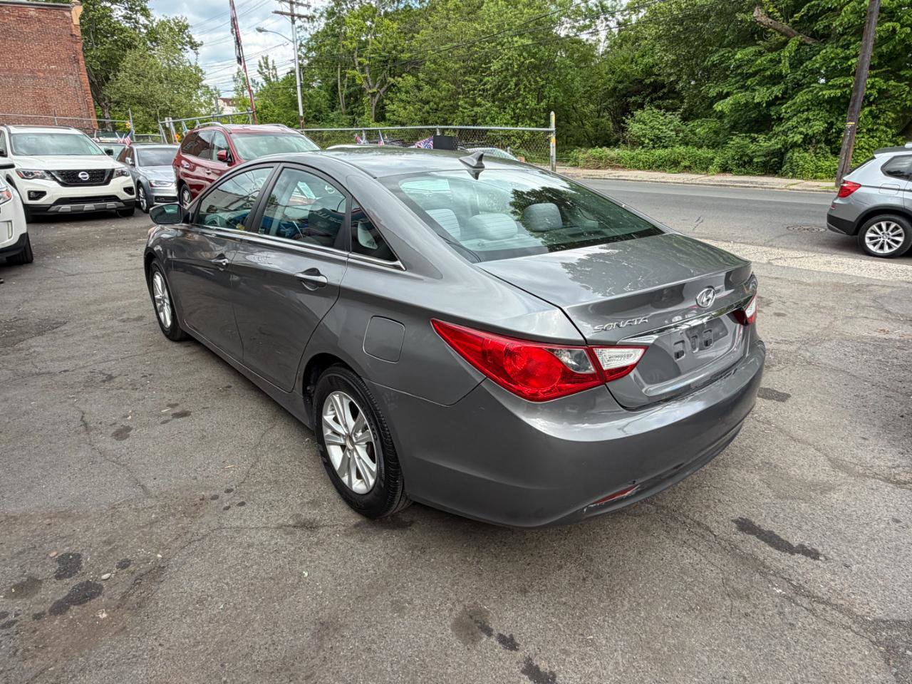 Used 2011 Hyundai Sonata GLS w/ Popular Equipment Pkg 2 FWD image 6