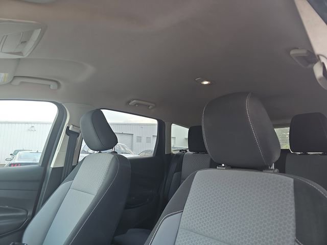 Used 2019 Ford Escape SE image 10