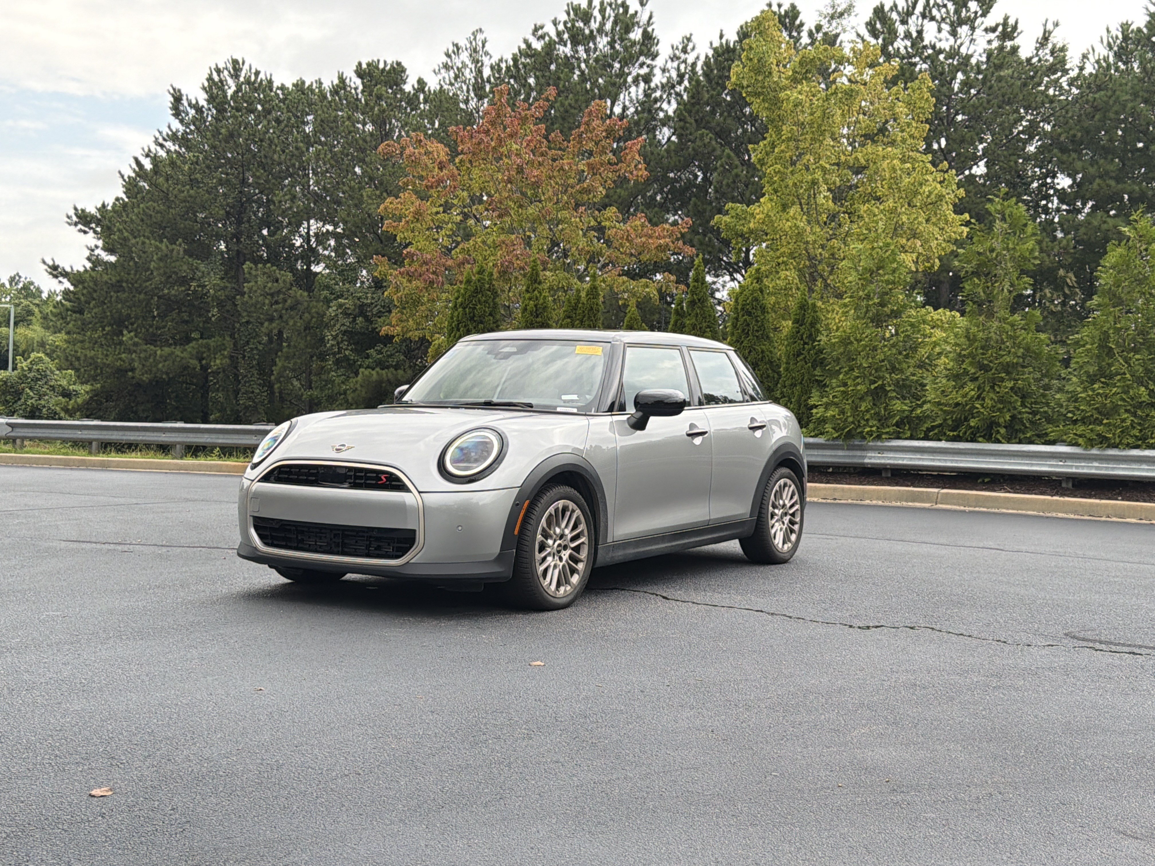 Used 2025 MINI Cooper S FWD image 11