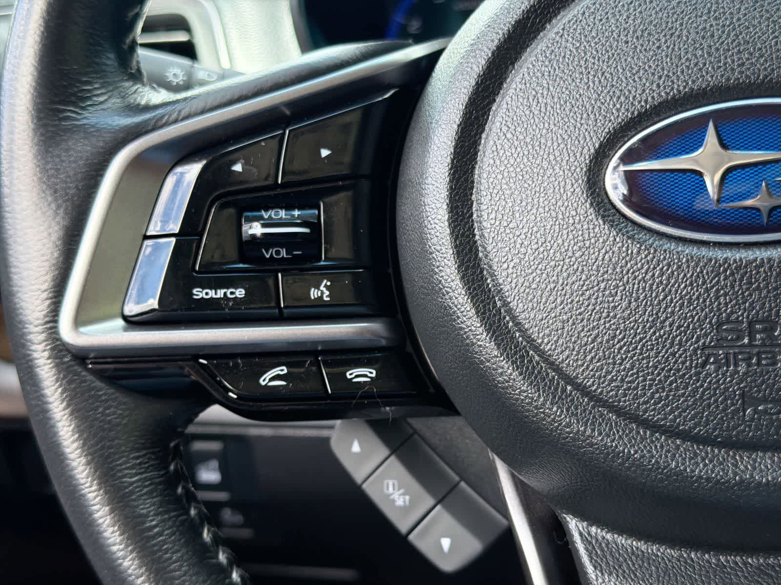 Used 2019 Subaru Outback 3.6R Touring AWD/4WD image 25