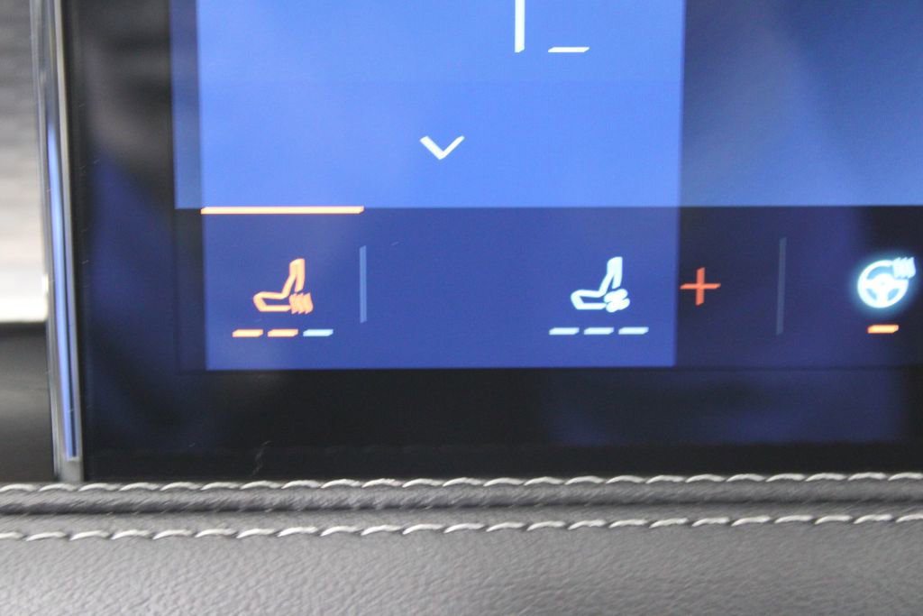 New 2026 Lincoln Corsair Premiere image 48