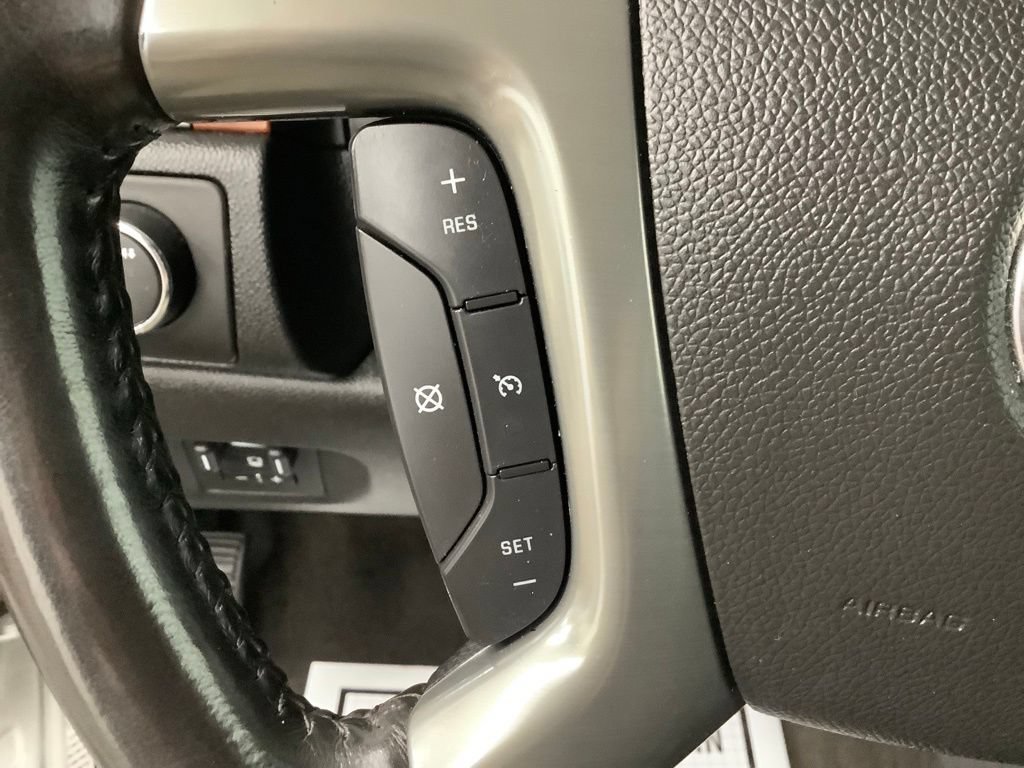 Used 2012 Chevrolet Avalanche LT AWD/4WD image 16