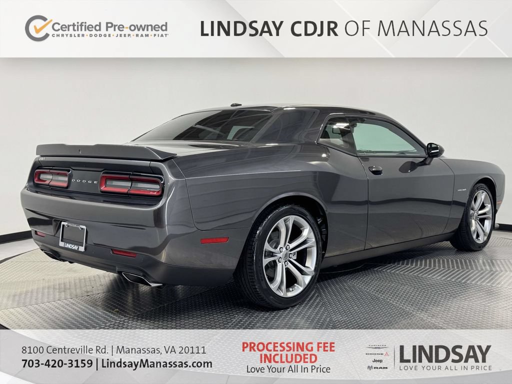 Used 2022 Dodge Challenger R/T RWD image 9