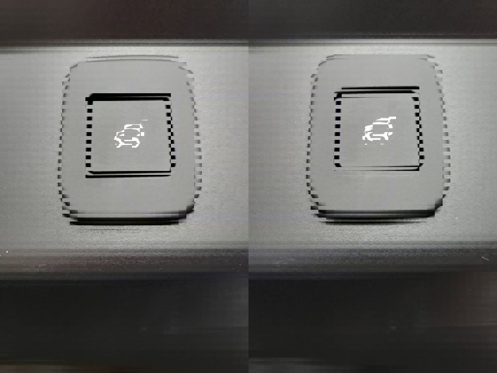 New 2026 Land Rover Range Rover Sport Dynamic SE image 31