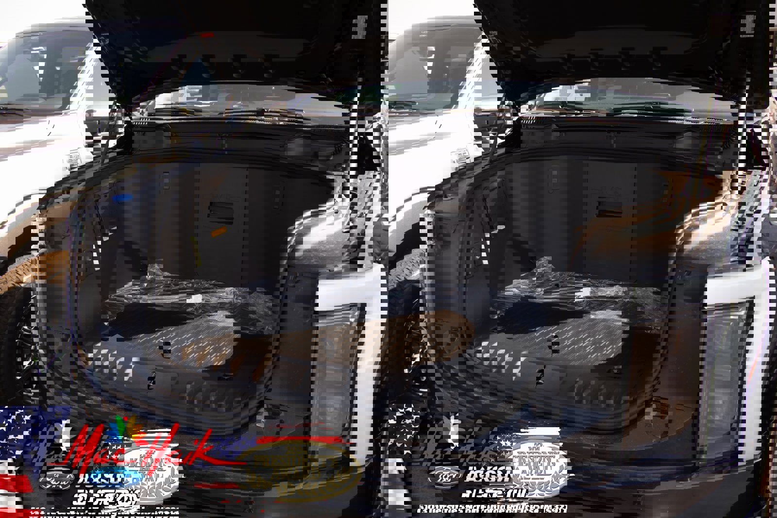 New 2025 Ford F150 Lightning Flash image 34