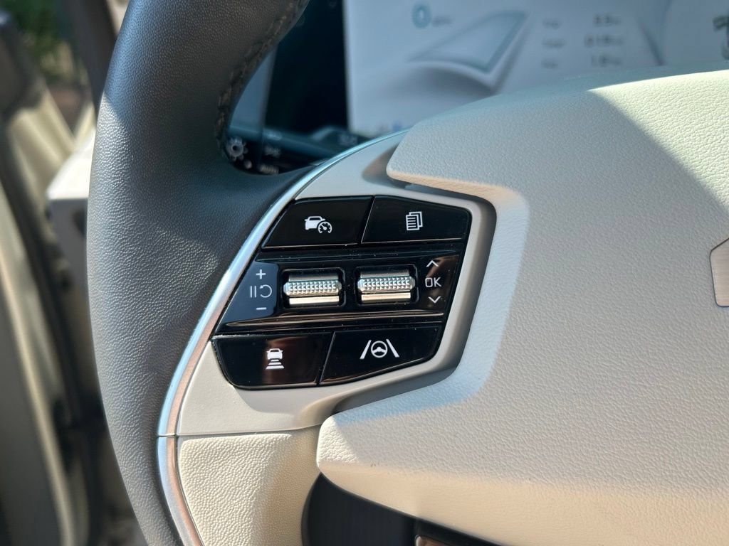 Used 2024 Kia EV6 Wind w/ Wind Technology Package AWD/4WD image 9