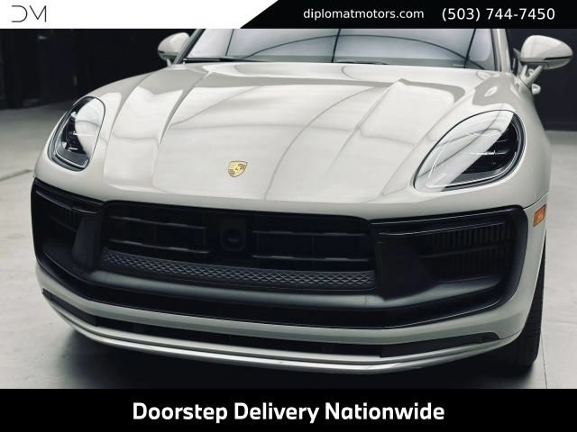 Used 2022 Porsche Macan GTS AWD/4WD image 14