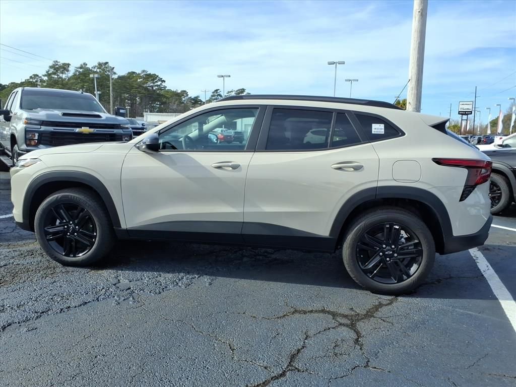 New 2026 Chevrolet Trax LT w/ Driver Confidence Package image 6