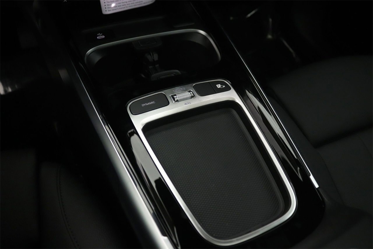 New 2026 Mercedes-Benz GLB 250 image 7