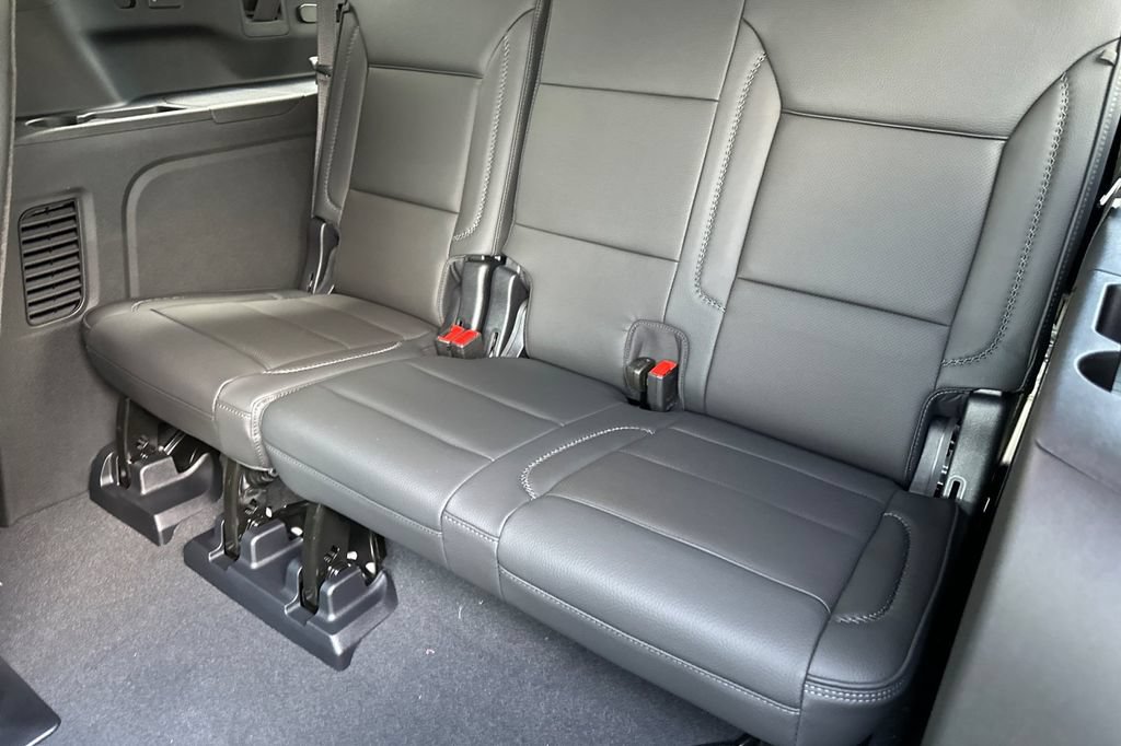 New 2026 GMC Yukon XL Denali w/ Advanced Technology Package AWD/4WD image 16