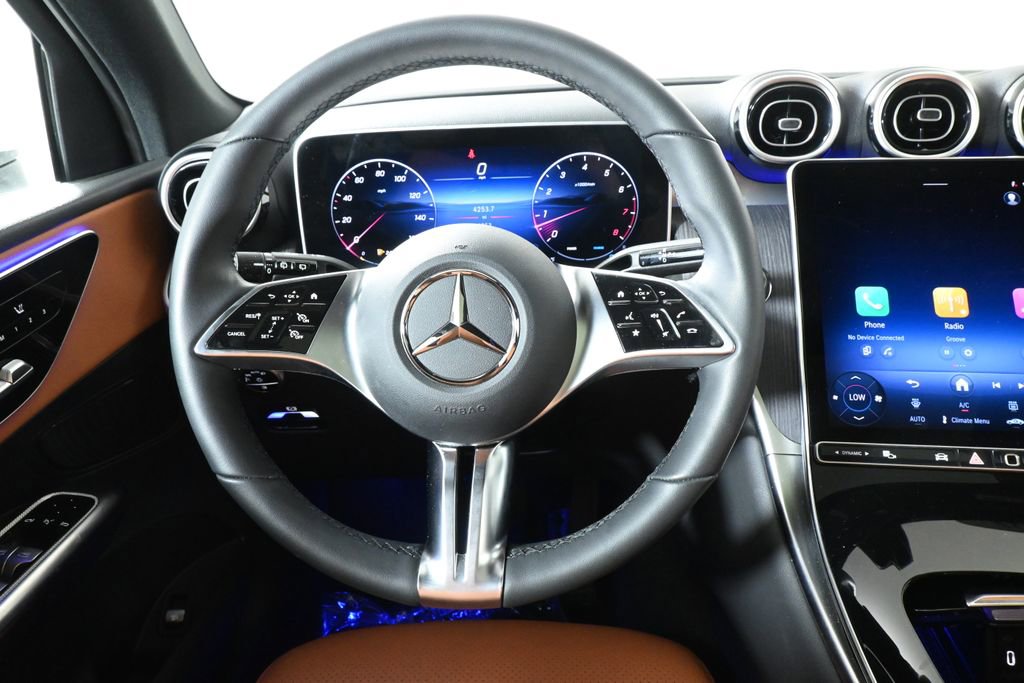 Certified 2026 Mercedes-Benz GLC 300 4MATIC image 18