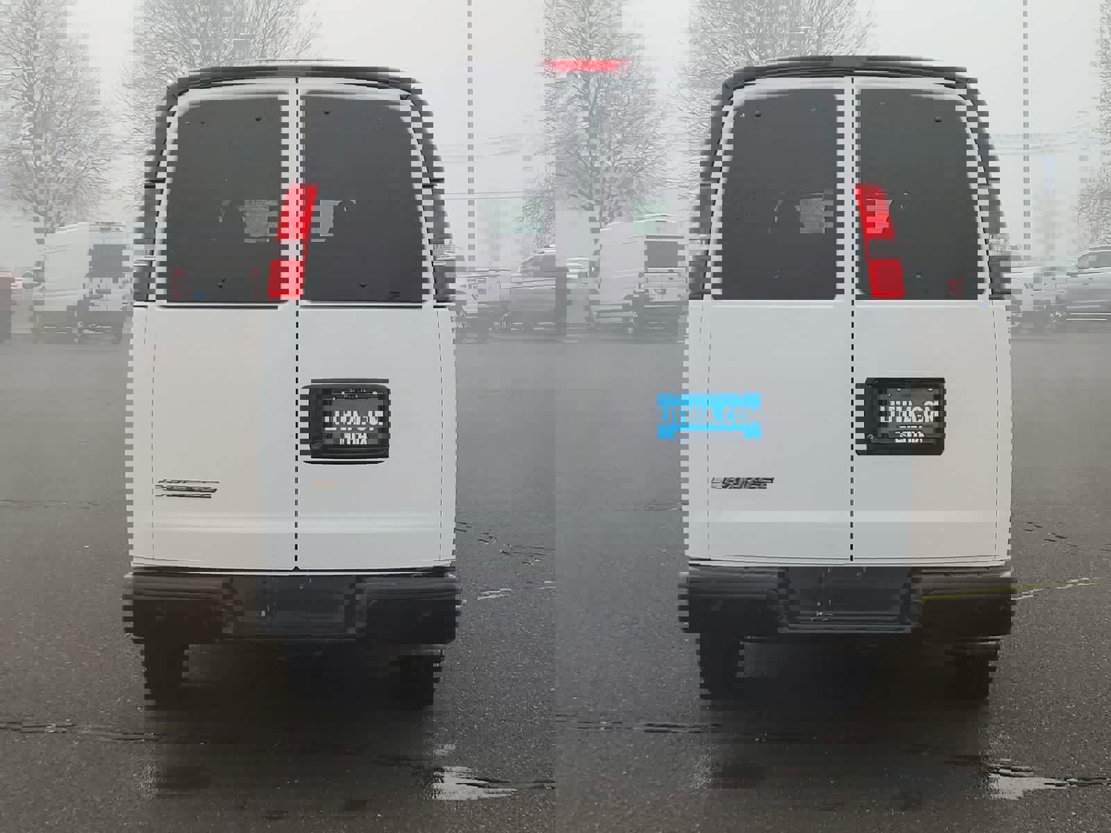 Used 2023 Chevrolet Express 3500 LS image 13