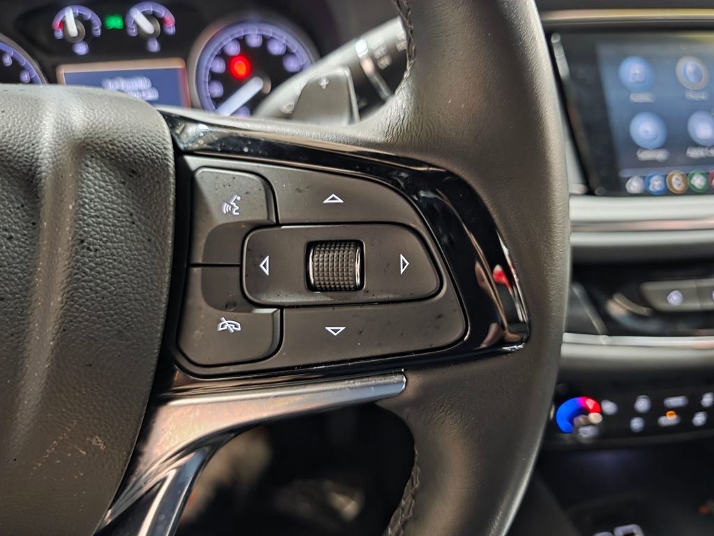 Certified 2023 Buick Enclave Essence image 29