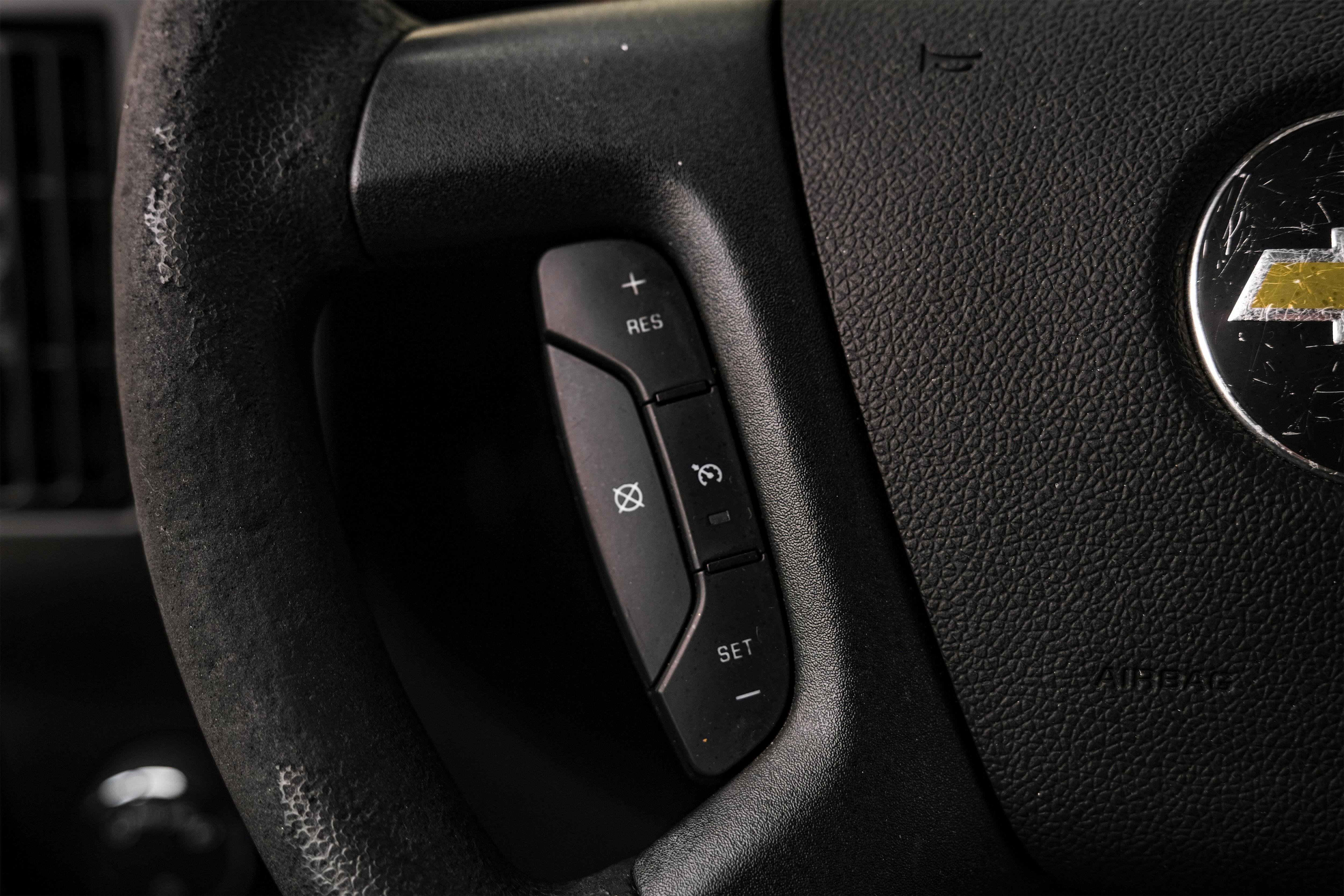 Used 2021 Chevrolet Express 2500 w/ Driver Convenience Package image 13