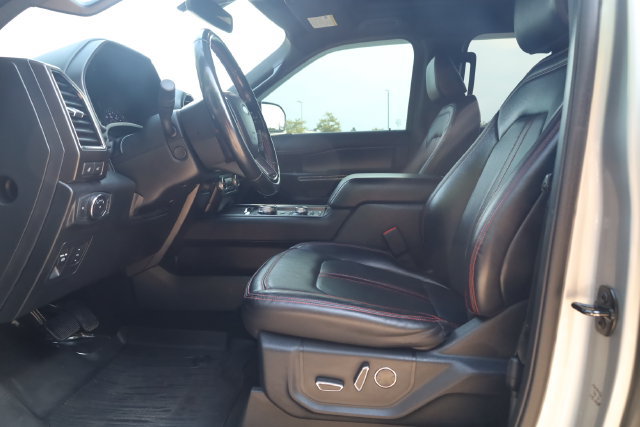Used 2021 Ford Expedition Limited AWD/4WD image 16