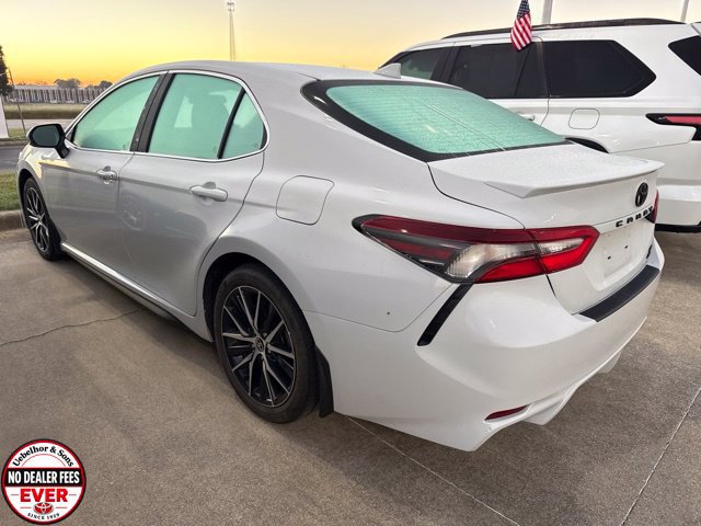 Used 2023 Toyota Camry SE w/ Blackout Package (TMS) AWD/4WD image 4