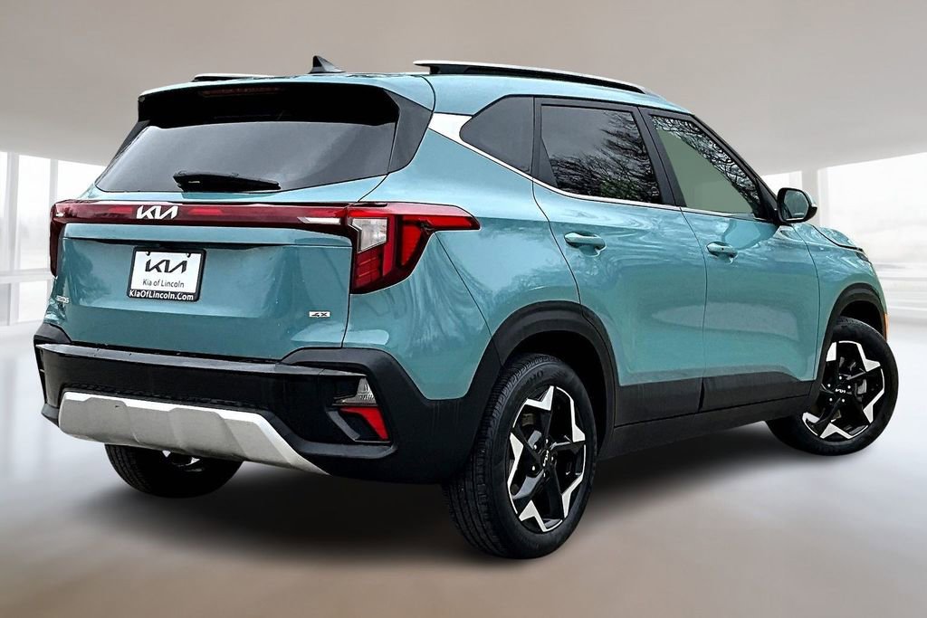 Certified 2024 Kia Seltos EX image 6