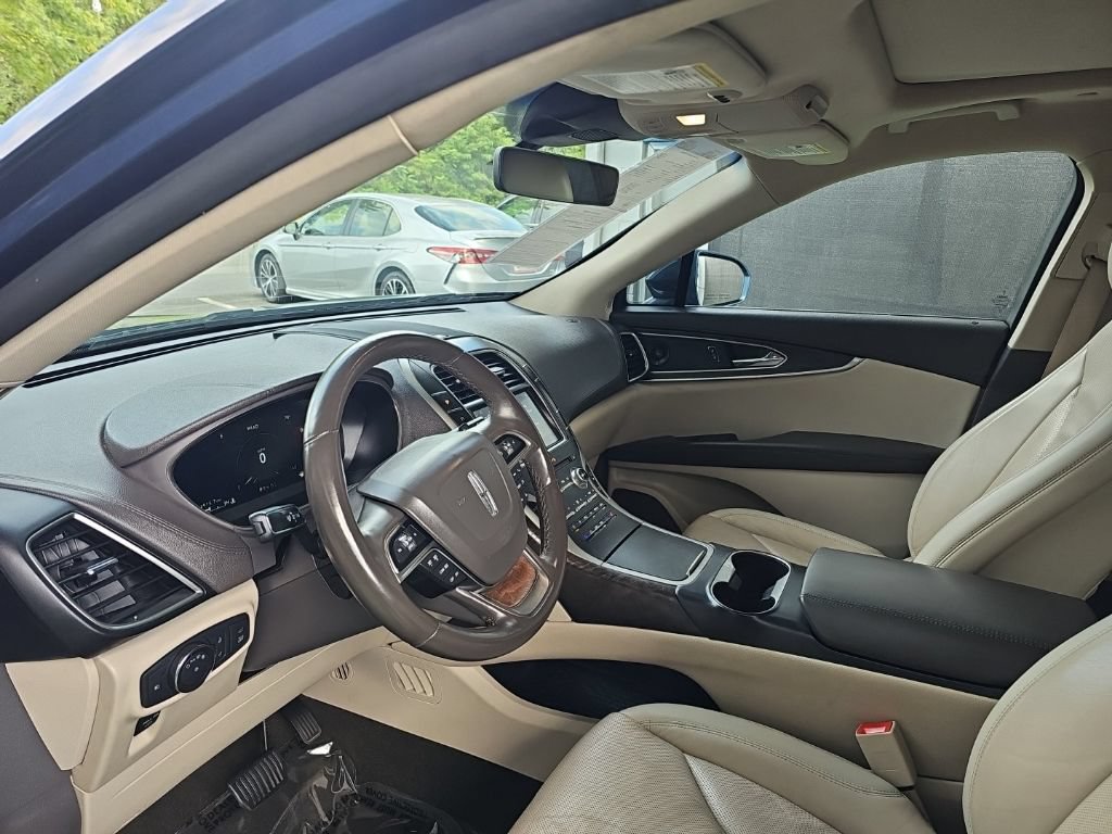 Used 2019 Lincoln Nautilus Reserve AWD/4WD image 37