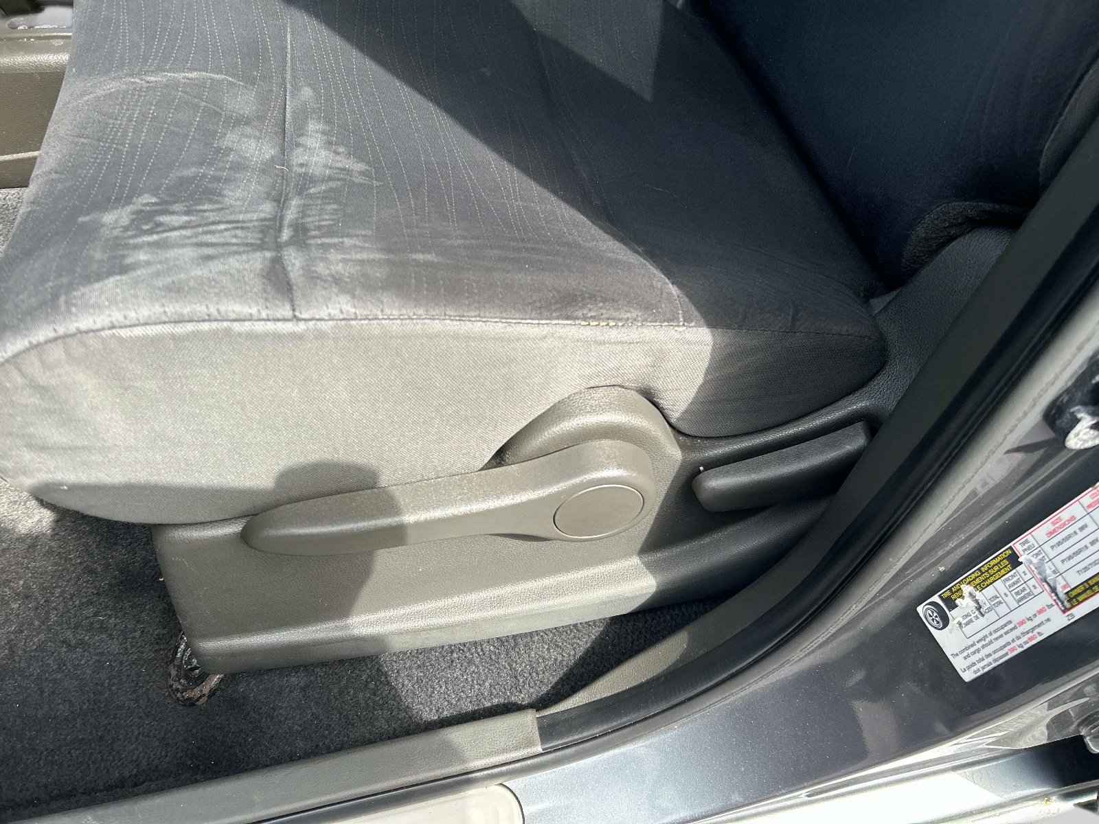 Used 2011 Nissan Cube 1.8 SL w/ Interior Illumination Pkg FWD image 18