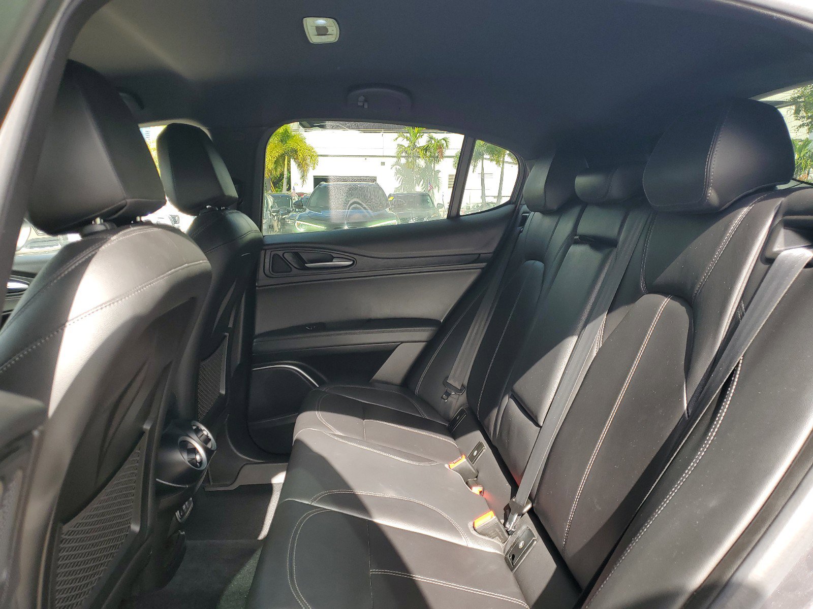 Used 2022 Alfa Romeo Stelvio Sprint image 13