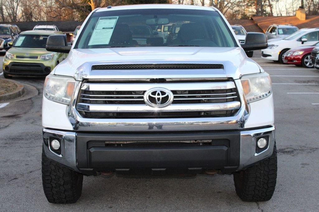 Used 2017 Toyota Tundra SR5 image 2