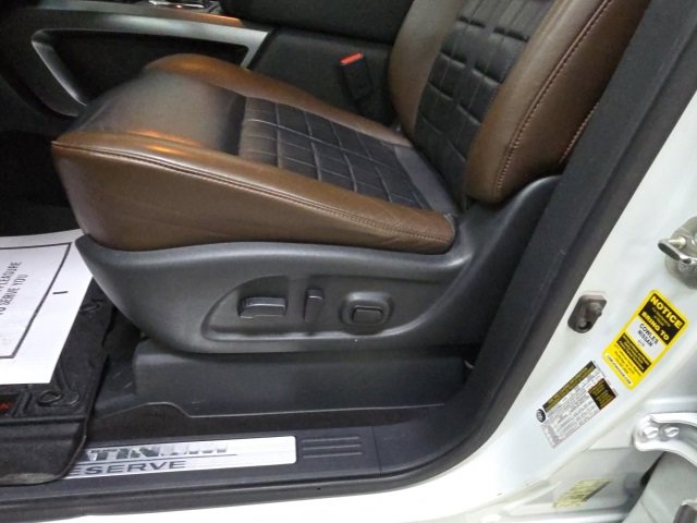 Used 2018 Nissan Titan Platinum Reserve w/ Platinum Utility Package image 17