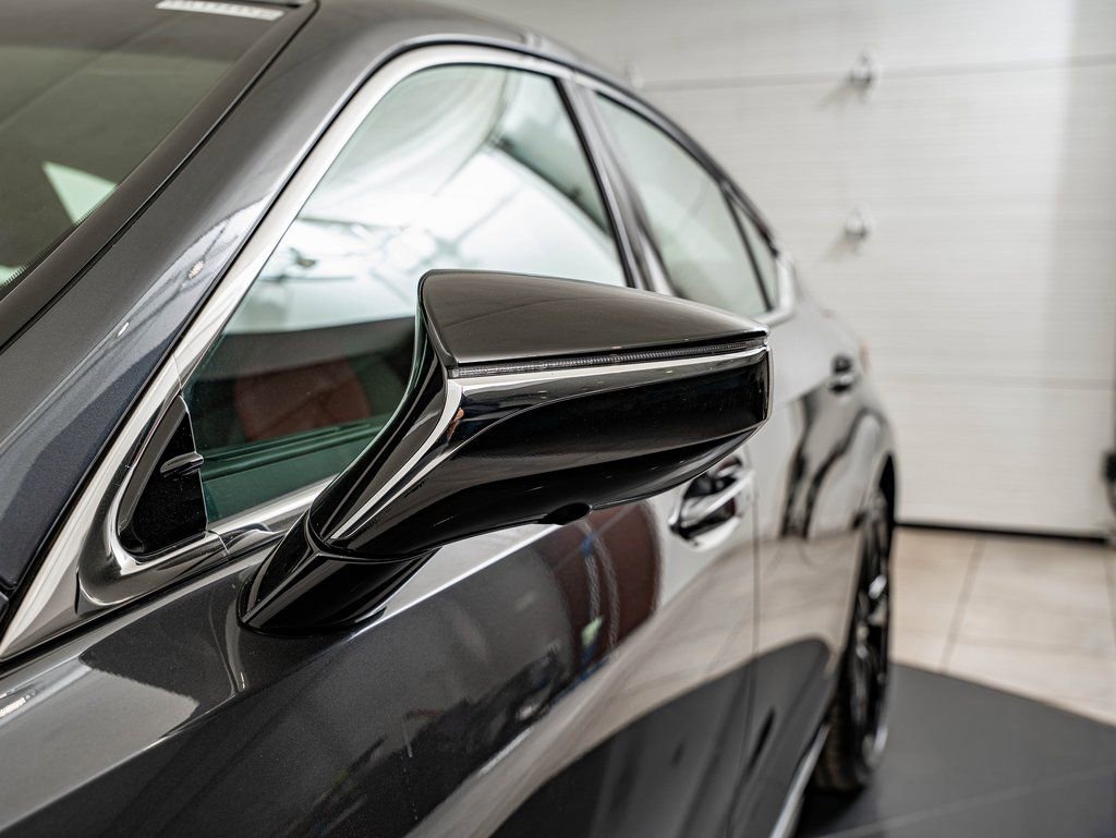 Certified 2025 Lexus ES 350 F Sport image 16