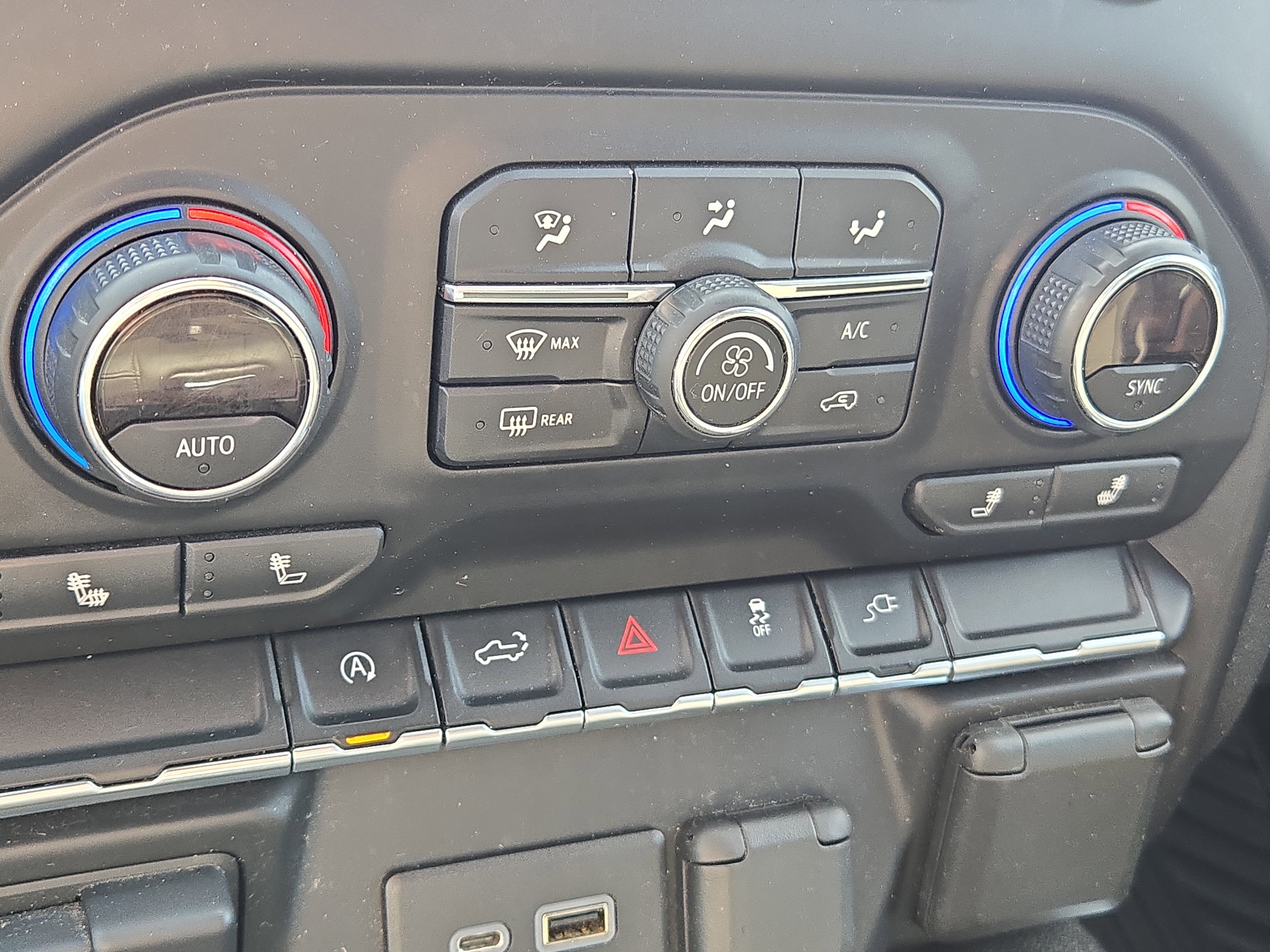 Used 2019 Chevrolet Silverado 1500 RST w/ All-Star Edition image 27