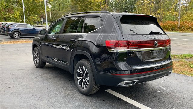New 2026 Volkswagen Atlas SE image 7