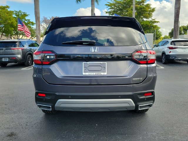 Used 2023 Honda Pilot Touring image 5